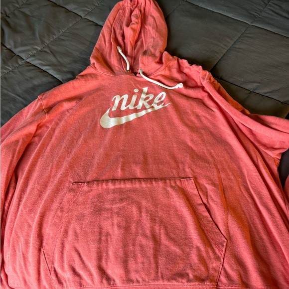 Nike hoodie - Picture 4 of 4